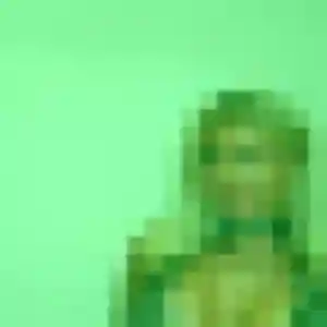 Elena de Saint-Julien-sur-Reyssouze, 23 ans - plan cul en toute liberté