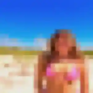 Solene, 30 ans, connectée à Saint-Lubin-des-Joncherets pour une rencontre coquine