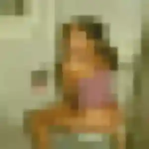 Mia, femme de 26 ans propose plan cul à Saint-Marcel-de-Careiret