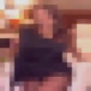 Rejoins Nour, 19 ans à Saint-Martial-d'Artenset en privé