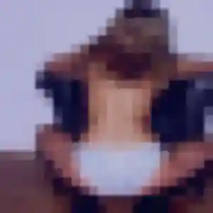 Lucie, 25 ans, dispo pour plan cul à Saint-Martin-Belle-Roche