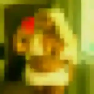 Emma, 31 ans, dispo pour plan cul à Saint-Martin-de-Bréthencourt