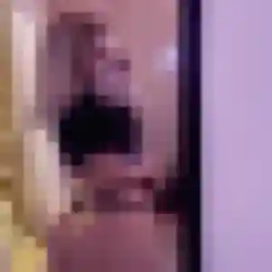 Emma, 30 ans, en ligne à Saint-Martin-de-Gurson pour un plan cul