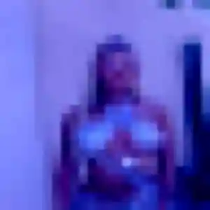 Rencontre Marine, 27 ans à Saint-Martin-de-la-Brasque en t'inscrivant