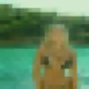 Belle Elodie, 21 ans à Saint-Martin-de-Sanzay - la contacter