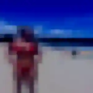 Photo privée de Constance, 34 ans à Saint-Martin-des-Champs - plan discret