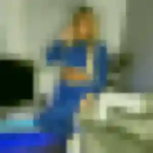 Contacte Alina, 30 ans à Saint-Méen gratuitement