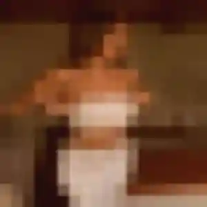 Julie, 25 ans, dispo pour plan cul à Saint-Mitre-les-Remparts