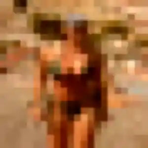 Nour, 32 ans, connectée à Saint-Morillon pour une rencontre coquine