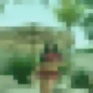 Anais, 21 ans, connectée à Saint-Nazaire pour un plan cul