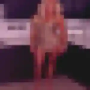 Selma (34 ans) à Saint-Ouen-des-Alleux attend une rencontre ce soir