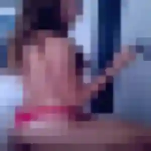 Myla, femme de 21 ans veut plan cul à Saint-Palais