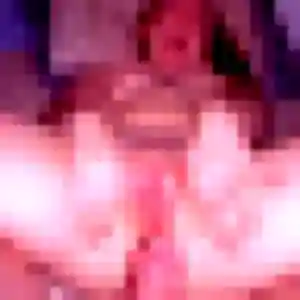 Jolie Giulia, 23 ans à Saint-Paul-du-Vernay - la contacter