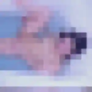 Rejoins Zoe, 22 ans à Saint-Perreux en privé