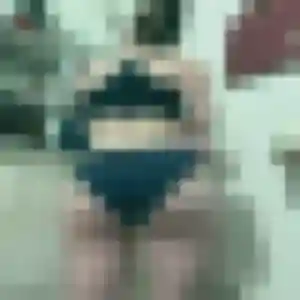 Noemie, 31 ans, connectée à Saint-Philbert-de-Grand-Lieu pour un plan cul