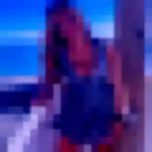 Julie, 24 ans, connectée à Saint-Pierre-du-Chemin pour une rencontre coquine