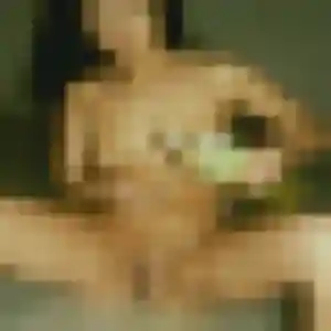 Leana, femme de 19 ans veut plan cul à Saint-Privat-des-Vieux