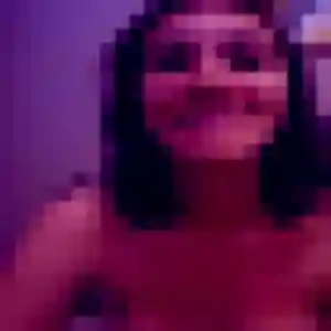 Charmante Jade, 21 ans à Saint-Rémy-du-Plain - découvrir son profil