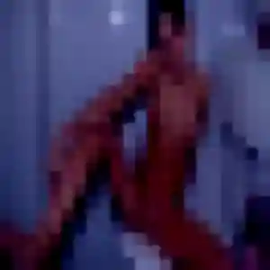 Manel, 32 ans, en ligne à Saint-Rémy-du-Plain pour une rencontre coquine