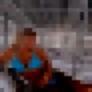 Mona, femme de 20 ans veut plan cul à Saint-Rémy-du-Plain