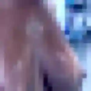 Découvre Noemi, 24 ans à Saint-Satur gratuitement