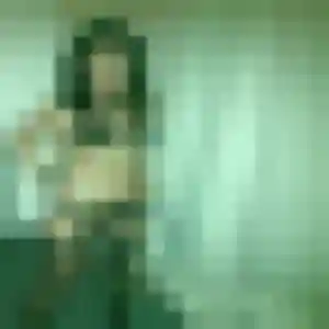 Contacte Elia, 23 ans à Saint-Saturnin-lès-Avignon en privé