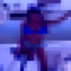 Lisa, 22 ans, connectée à Saint-Sauveur pour une rencontre coquine