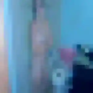 Lucie (31 ans) à Saint-Sauveur-des-Landes attend une rencontre ce soir