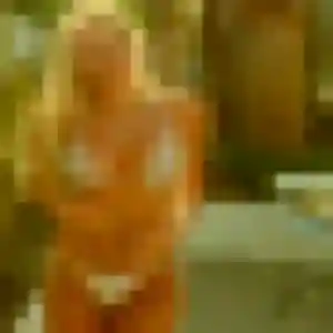 Julie, 21 ans, veut un plan cul à Saint-Sauveur-le-Vicomte