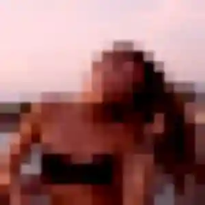 Elena, 20 ans, en ligne à Saint-Savin pour un plan cul