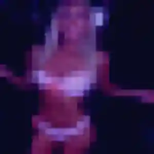 Photo sexy de Pauline, 19 ans à Saint-Sulpice-Laurière - plan discret
