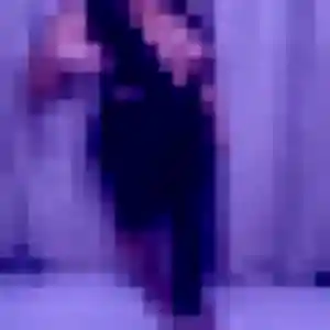 Photo privée de Safiya, 30 ans à Saint-Victor-de-Morestel - plan discret
