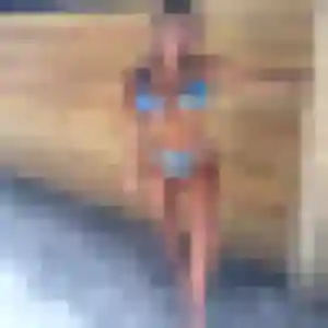 Charmante Alicia, 26 ans à Saint-Yaguen - voir sa photo