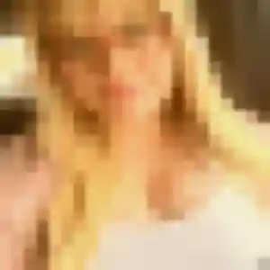 Sexy Tessa, 33 ans à Sainte-Anne - voir sa photo