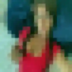 Perrine, 27 ans, en ligne à Sainte-Anne-d'Auray pour un plan cul
