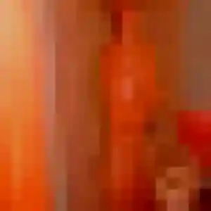 Découvre Elena, 33 ans à Sainte-Catherine en privé