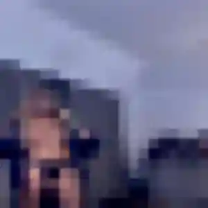 Laura, fille de 22 ans cherche plan cul à Sainte-Cécile-les-Vignes