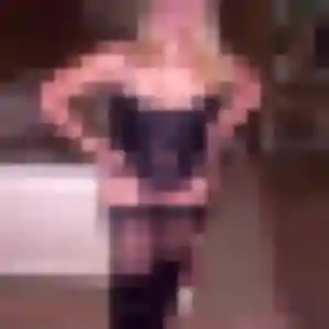 Rejoins Giulia, 28 ans à Sainte-Colombe en privé