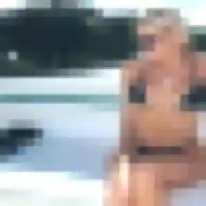 Photo de Chloe à Sainte-Colombe-en-Bruilhois (34 ans) - plan cul discret