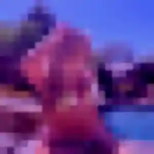 Photo privée de Ines, 30 ans à Sainte-Colombe-en-Bruilhois - plan discret
