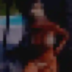 Sexy Armelle, 25 ans à Sainte-Consorce - voir sa photo