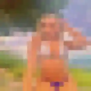 Leana, fille de 31 ans cherche plan cul à Sainte-Foy-la-Grande