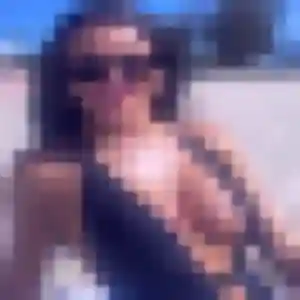 Coralie, 23 ans, disponible à Sainte-Marguerite-sur-Duclair pour un plan cul