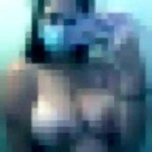 Photo privée de Clara, 33 ans à Sainte-Marie - plan discret