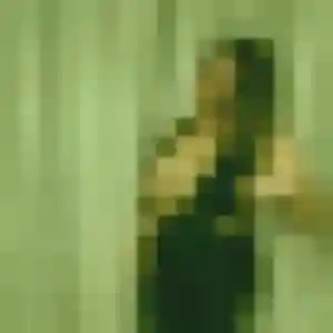 Laura, 34 ans, en ligne à Sainte-Suzanne pour une rencontre coquine