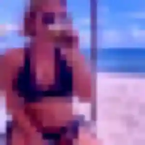 Coralie, 27 ans, disponible à Samognat pour une rencontre coquine