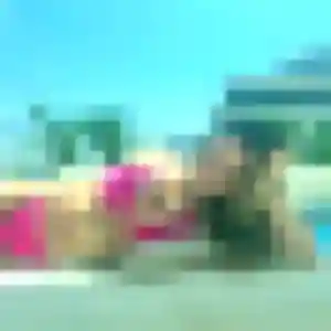 Rejoins Enora, 26 ans à San-Giuliano en privé