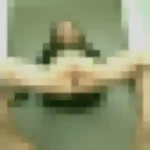 Noemie, 30 ans, connectée à Savigny pour une rencontre coquine