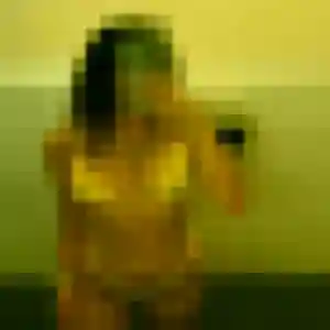 Talia, femme de 28 ans propose plan cul à Savonnières
