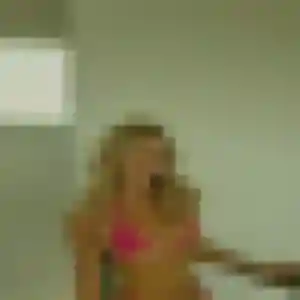 Découvre Daphne, 32 ans à Seltz en privé